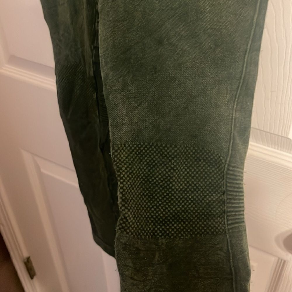 NikiBiki Leggings Small NWOT - Picture 4 of 9